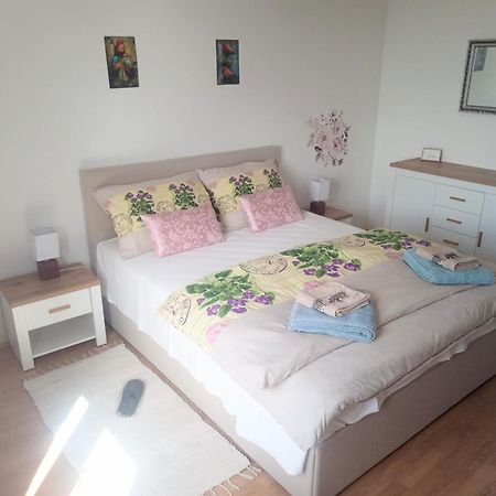Apartman Petra Senj  Exteriör bild